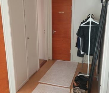 Bandhagen - 1rok - tillsv - 5.250kr/mån - Photo 5