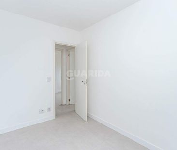 Apartamento com 3 dormitórios e 1 vaga de garagem no bairro Humaitá... - Photo 5