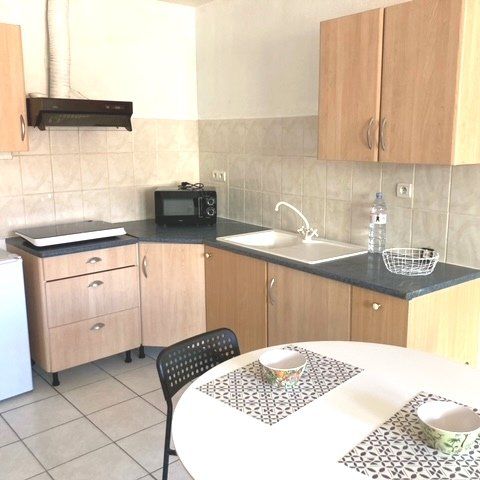 Location Appartement 1 pièce 23m² BEZIERS 34500 - Photo 1