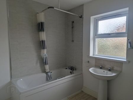 23 Chapel Square, Coleraine, BT52 1LN - Photo 3