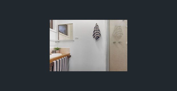 Family House in Prime Location - Photo 1