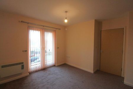 2 bedroom flat to rent - Photo 4