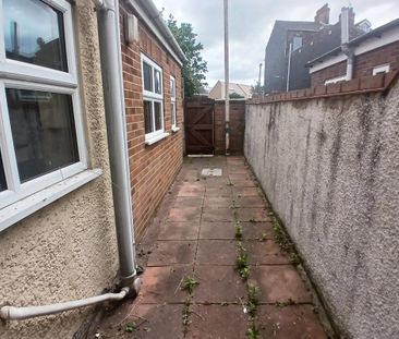Diamond Street - Photo 2