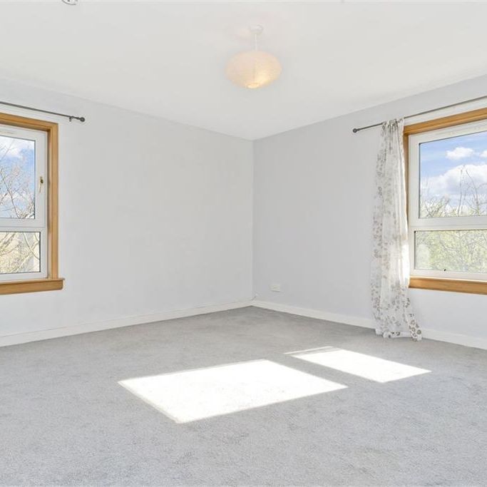 Kingsknowe Court, Edinburgh, EH14 2JS - Photo 1