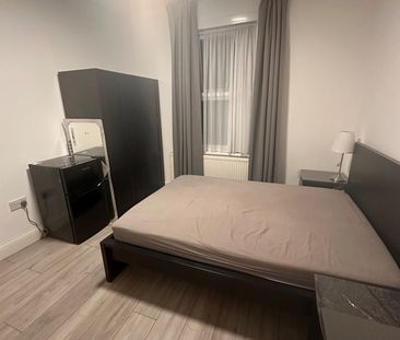 Room in a Shared House, Northbrook Road, IG1 - Photo 3