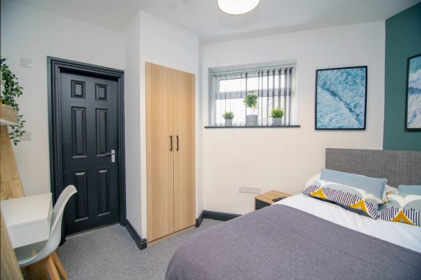 To Rent Tarbet Street, **Available August 2025 - 3 Bedrooms*, Lancaster - Photo 1