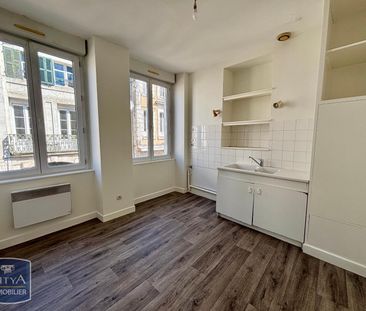 Location Appartement 2 pièces 48m² BUZANCAIS 36500 - Photo 5