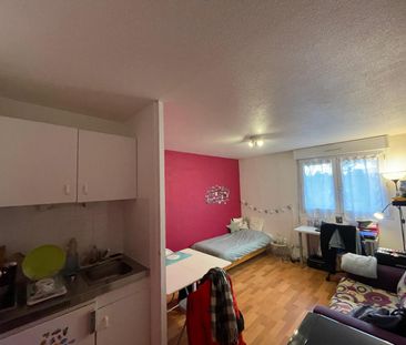 Location Appartement 1 pièce 20m² ANGERS 49000 - Photo 2