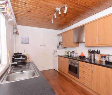 41 Ravenhill Avenue, Belfast BT6 8LD - Photo 5