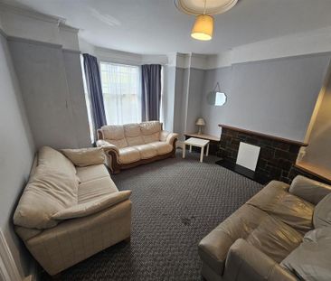 7 bedroom house to rent - Photo 1