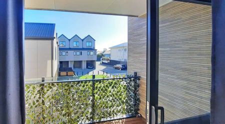 Two Bedrooms In Linwood - Photo 4