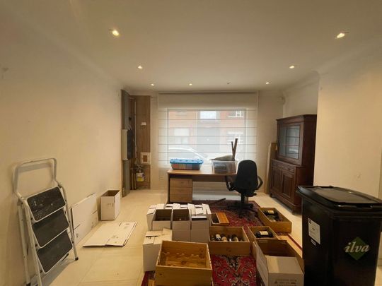 OORDEGEM - Gerenoveerde rijwoning met tuin. - Photo 1