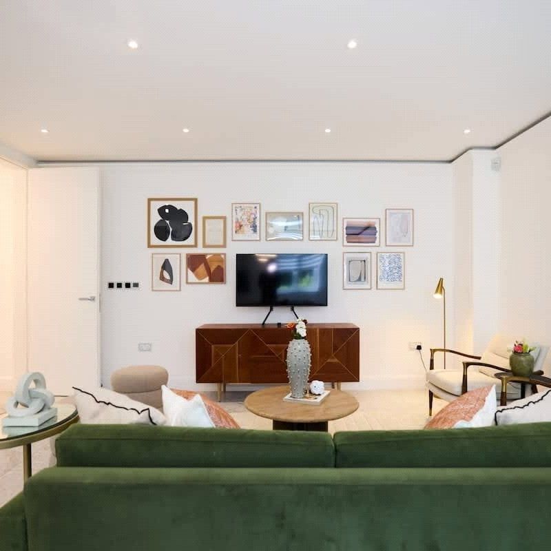 Avenue Road, London, NW8 flat to rent - Photo 1