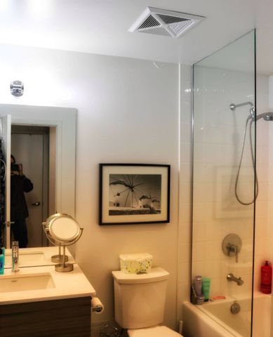 For Lease - 210 Simcoe Street Unit# 2204, Toronto, Ontario - Photo 2