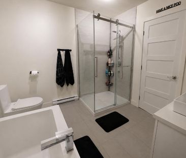 🏡 Condo 2022 | 3 chambres | 1495$ | 500$ bienvenue - Photo 4