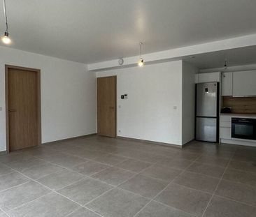 Gelijkvloers app. te huur in Tournai voor € 800 met 1 slaapkamer - Photo 5