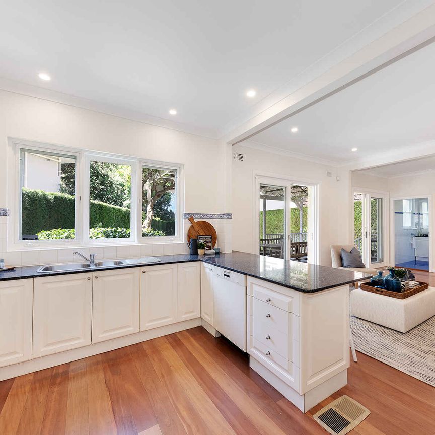 142 Edinburgh Road, Castlecrag NSW 2068 - House For Rent | Domain - Photo 1