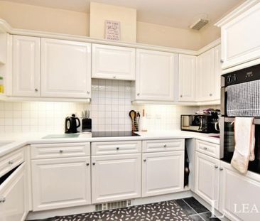 2 bedroom apartment to rent Hermitage House, Bentfield Road, Stanst... - Photo 6