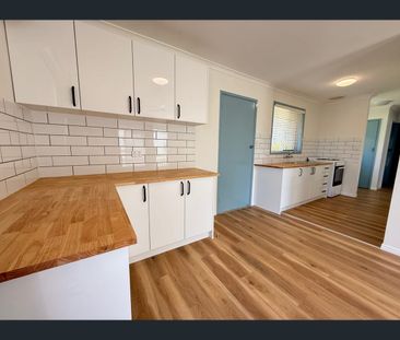 4/2 Schuster Avenue, Miami, Qld 4220 - Photo 6