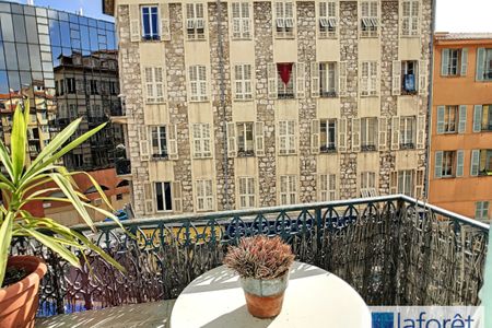 Nice Le Port - Place du Pin - Photo 4