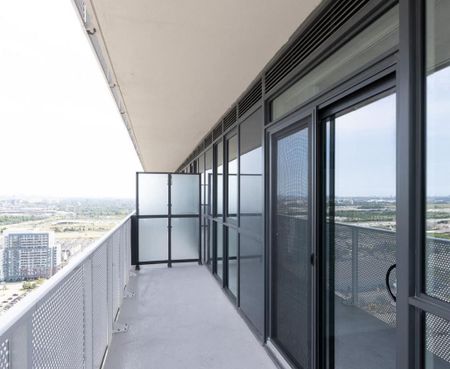 For Lease - 28 Interchange Way Unit# 2707, Vaughan, Ontario - Photo 4