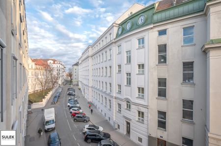 großzügige Altbauwohnung in absoluter Traumlage in 1090 // Nähe Strudlhofstiege! - Photo 2