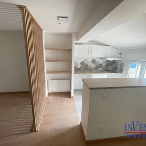 APPARTEMENT T1 MEUBLE OULLINS, - Photo 2