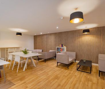 Studio to rent - Photo 5