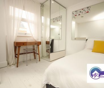 1 Bedroom Room in Flat Share To Rent - Photo 3