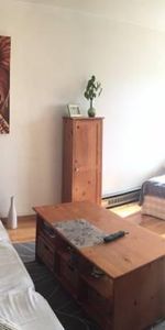 1 mois gratuit - Magnifique 4 1/2 au 1er étage - Photo 3