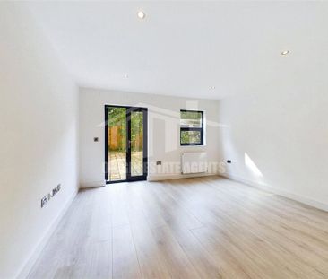 3 bedroom terraced house to rent - Photo 4