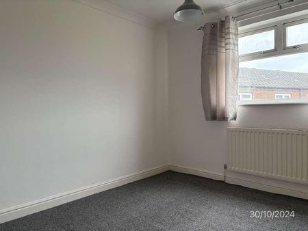 Deerpool Close, Hartlepool, County Durham, TS24 - Photo 3