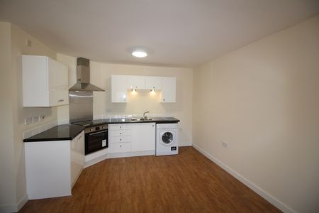 Two Bedroom Apartment - Photo 5