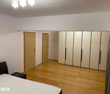 Proprietar – Închiriez apartament spațios cu 2 cam., Bd. Unirii nr. 1 - Fotografie 1
