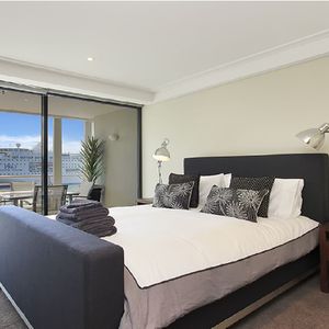 34/3 Macquarie Street, Sydney - Photo 2