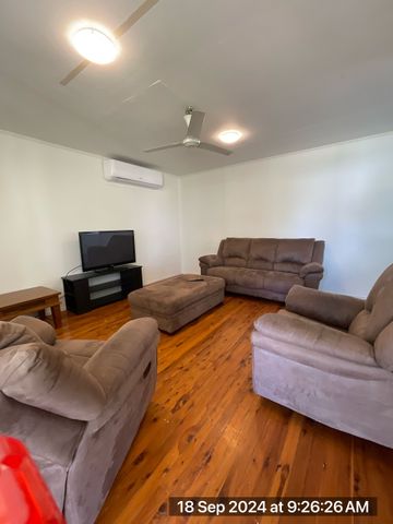 Fully Furnished &dollar;500&period;00 Per Week - Photo 4