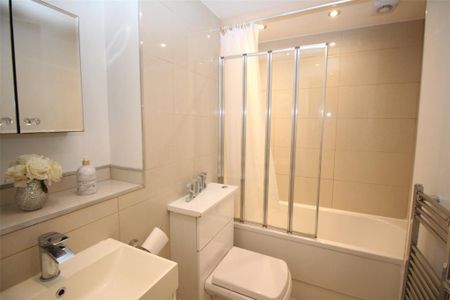 2 bedroom apartment to rent - Photo 5