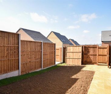 2 bedroom terraced house to rent - Photo 3
