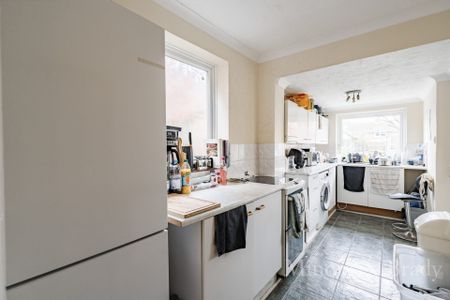 Bowthorpe Road, Norwich - Photo 4