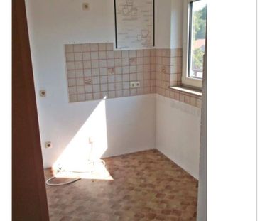 2-Zi.-Wohnung mit Balkon, Spitzboden zusätzlich, 54 m² - Photo 2