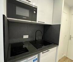 1 pièce - Meublé - 17 m² - 5ème étage - Colocation non autorisée - Photo 6