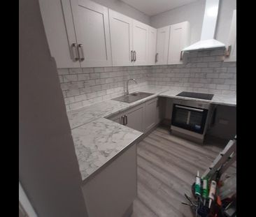 Studio Flat, London, SW1V - Photo 6