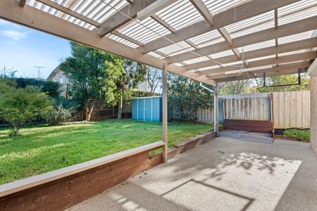 Fabulous Spacious Townhouse - Photo 4
