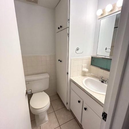 2 CH - 1 SDB - Québec - $1,195 /mo - Photo 3