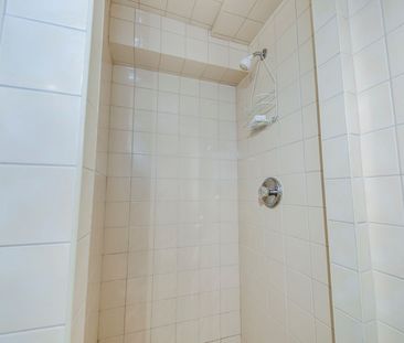 For Lease - 2264 Dale Ridge Drive, Oakville, Ontario - Photo 6