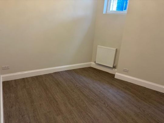 1 Bedroom Studio To Let - Photo 1