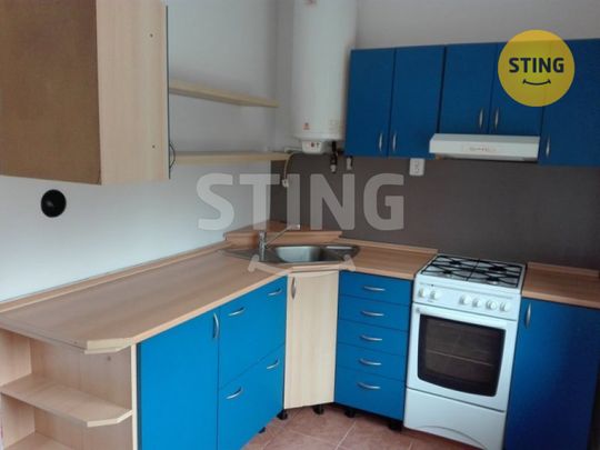 Byt 2+1 k pronájmu, Dolní Benešov, ulice Osada míru - Photo 1