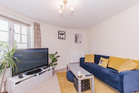 2 bedroom apartment to rent - Photo 4