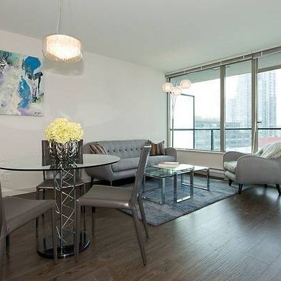 New large 2 bedroom Sub-penthouse Apt., Yaletown - Photo 3