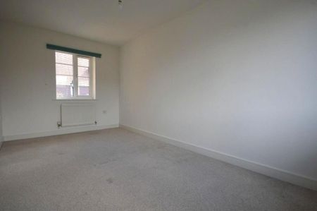 3 bedroom detached house to rent - Photo 3